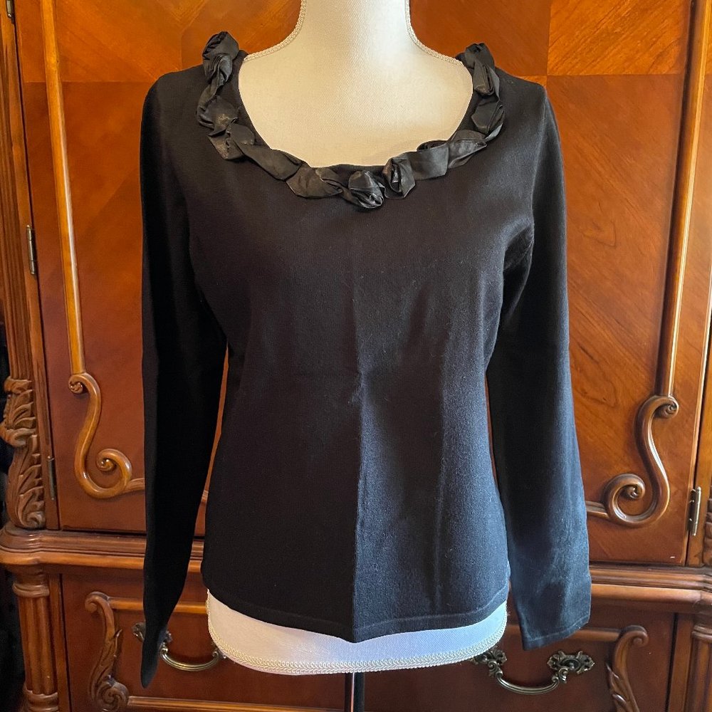 Adorable "Pink Poodle" Black Satin Rose Sweater